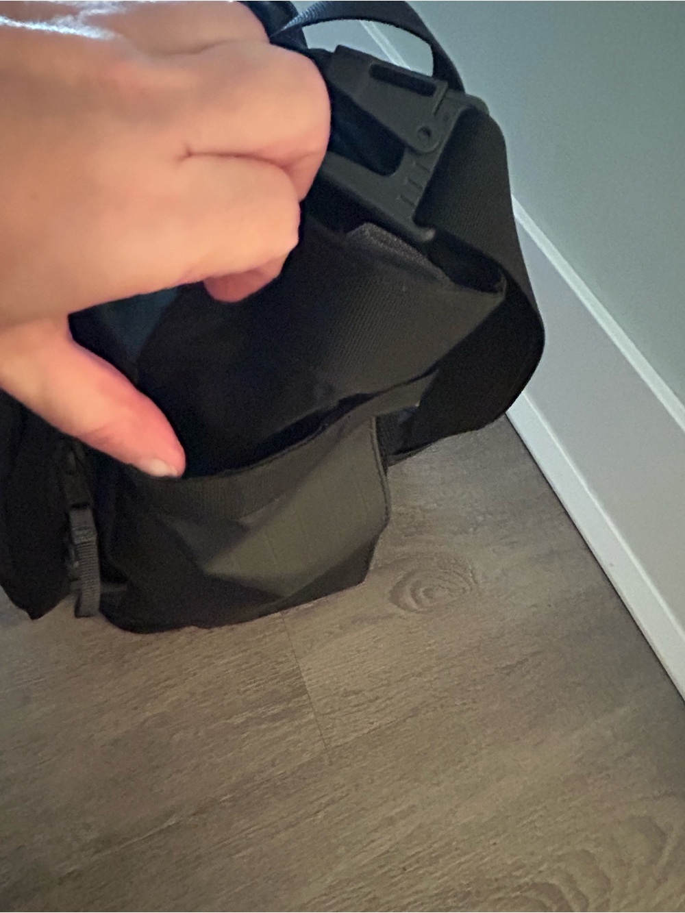 Black Travel Bag with Dual Front Pockets - Picture 6 of 11